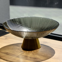 Фруктівниця скляна Gold & Grey 34 см на золотій ніжці Yiwu HP-34-119 Фруктівниця скляна Gold & Grey 34 см на золотій ніжці Yiwu HP-34-119