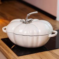 Каструля чавунна емальована Iron Tomato 2,5 л, білий Yiwu HP-FLG-20 BEIGE Каструля чавунна емальована Iron Tomato 2,5 л, білий Yiwu HP-FLG-20 BEIGE